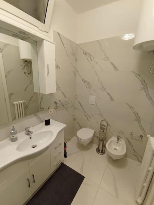 Andrea Central Apartment Bari Exterior photo